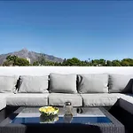 Duplex Penthouse Casa M3 Walking Distance Puerto Banus Marbella