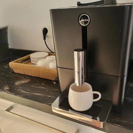 公寓 Duplex Penthouse Casa M3 Walking Distance Puerto Banus *