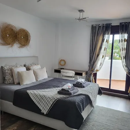 Duplex Penthouse Casa M3 Walking Distance Puerto Banus * Marbella