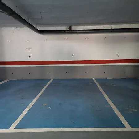 Duplex Penthouse Casa M3 Walking Distance Puerto Banus 公寓 *