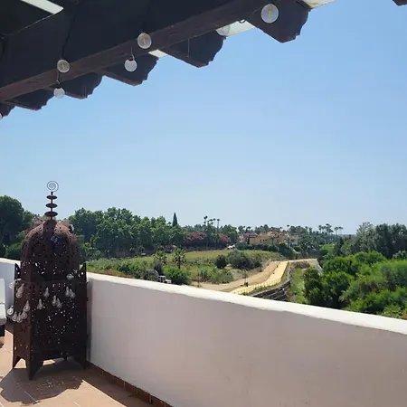 Duplex Penthouse Casa M3 Walking Distance Puerto Banus * Marbella