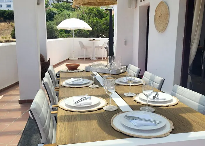 Duplex Penthouse Casa M3 Walking Distance Puerto Banus * Marbella