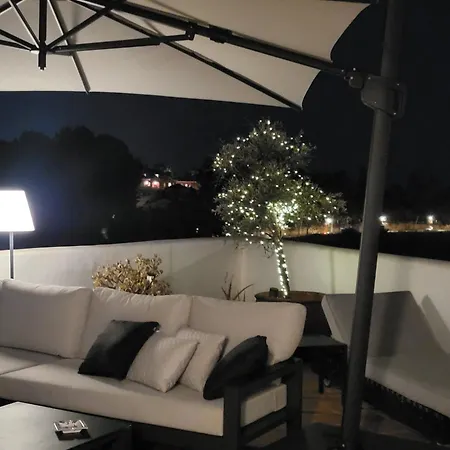 Duplex Penthouse Casa M3 Walking Distance Puerto Banus Apartman Marbella